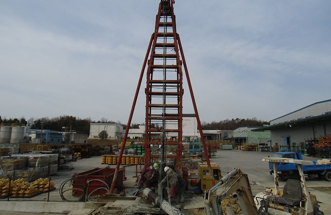 鑿井（さくい）工事状況